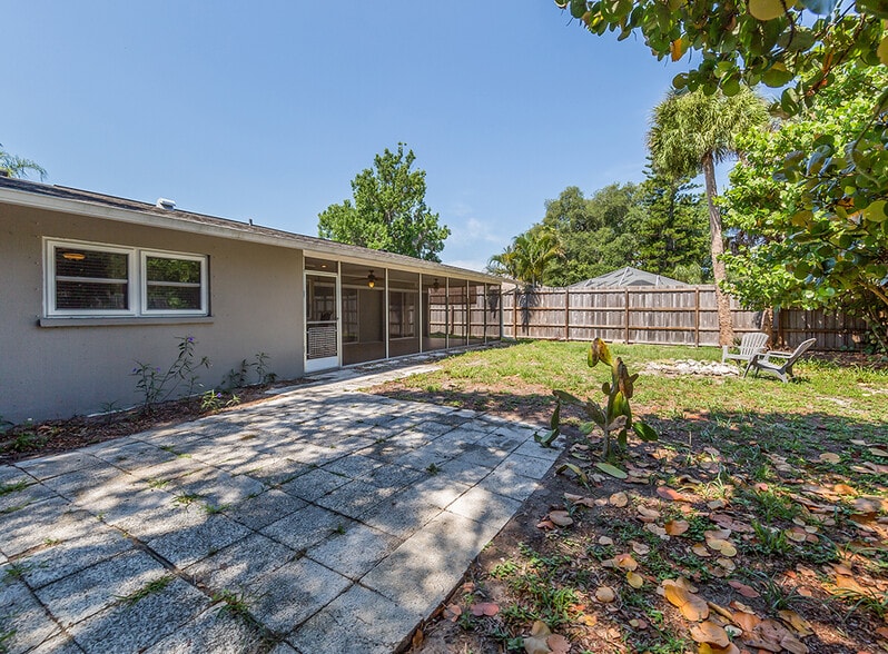 Building Photo - 500 Sunset Beach Dr