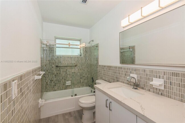 Building Photo - 7300 SW 116th St