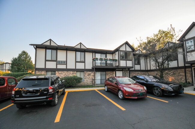 Building Photo - 254 George St