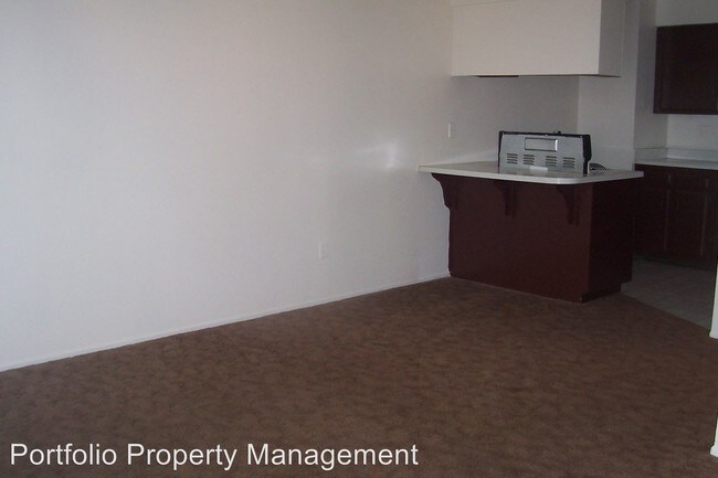 Building Photo - 1230 Flower St