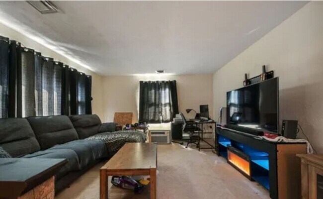 Building Photo - 6222 Milford Harrington Hwy