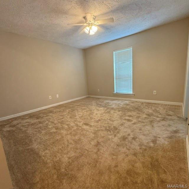 Building Photo - 8301 Grand Oaks Ct