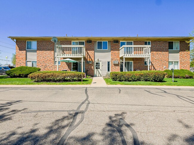 Building Photo - 125 E Van Riper Rd