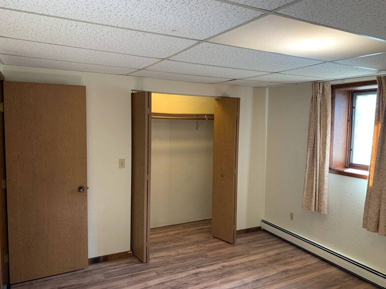 Bedroom #1 - 432 Kit Blvd