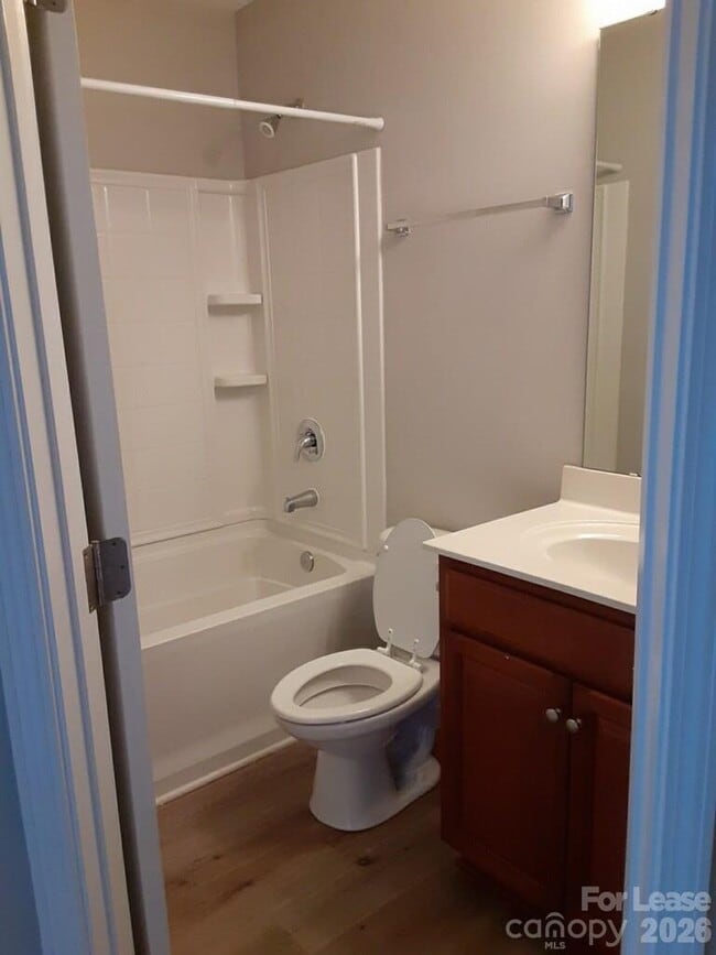 Building Photo - 115 Plantation Ridge Dr