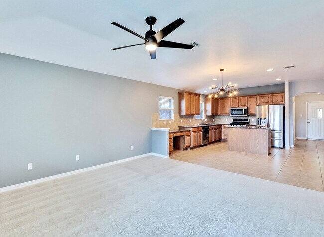 Building Photo - 133 Calline Mayes Run