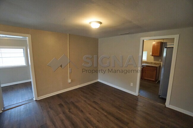 Building Photo - 7619 Henry Ellen Rd