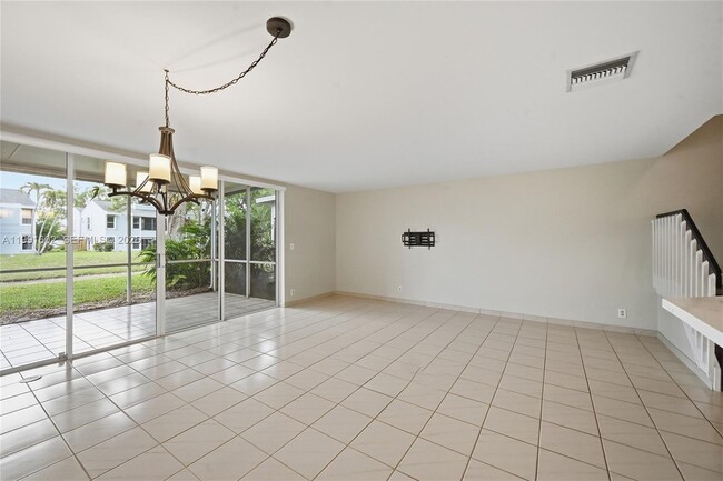 Building Photo - 6215 Old Court Rd