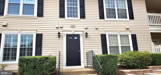 Building Photo - 10204 Ashbrooke Ct