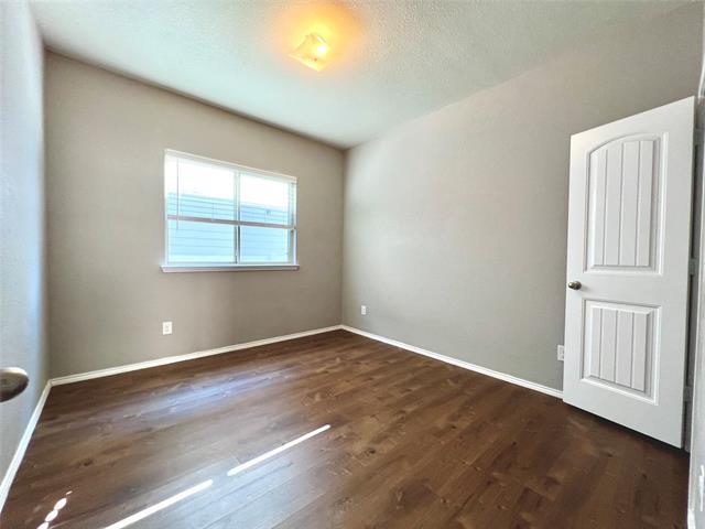 Building Photo - 1004 Bruni Ct