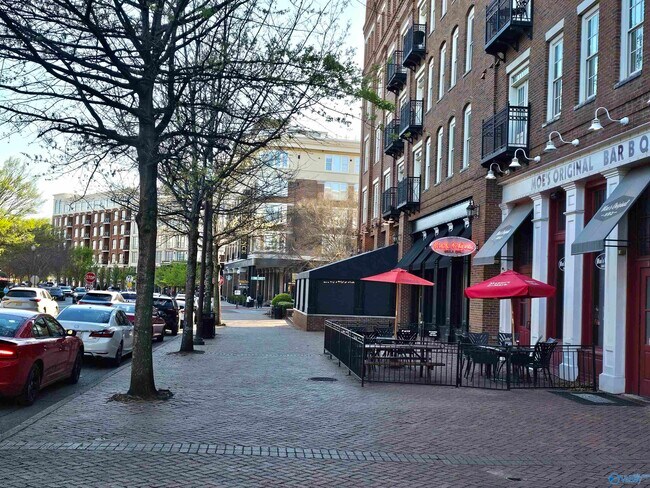 Building Photo - 445 Providence Main St NW