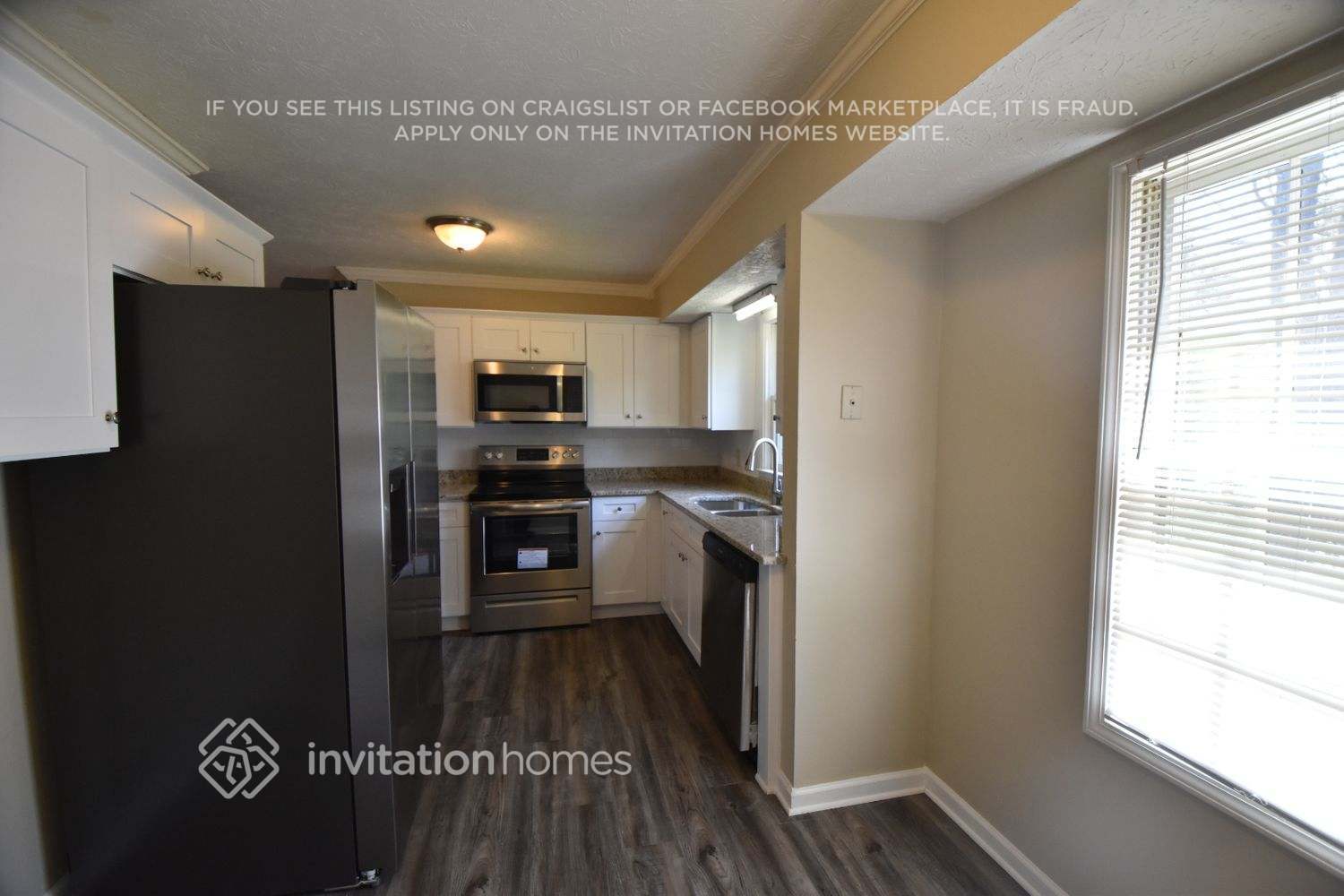 Building Photo - 4412 Bryant Dr SW