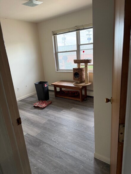 Building Photo - 37 Kenbrook Dr