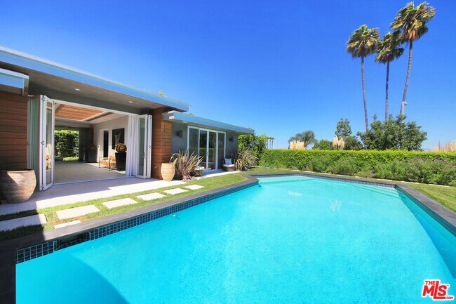Building Photo - 3054 Elvido Dr