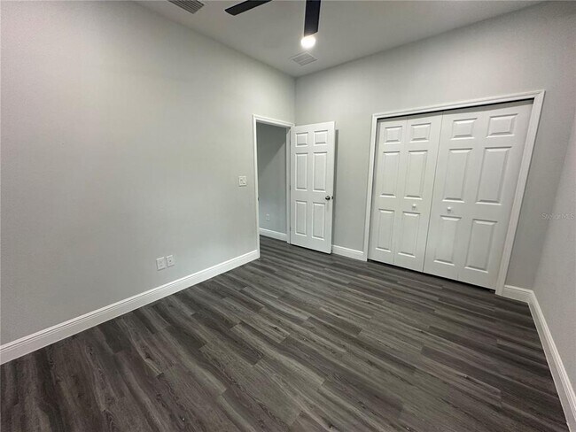 Building Photo - 18115 Cedarhurst Rd