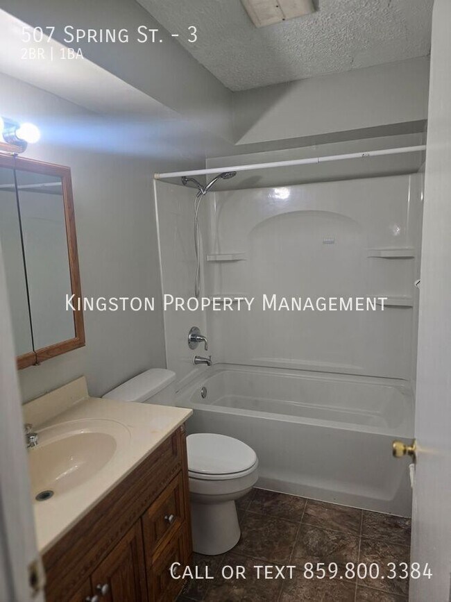 Building Photo - 507 Spring St