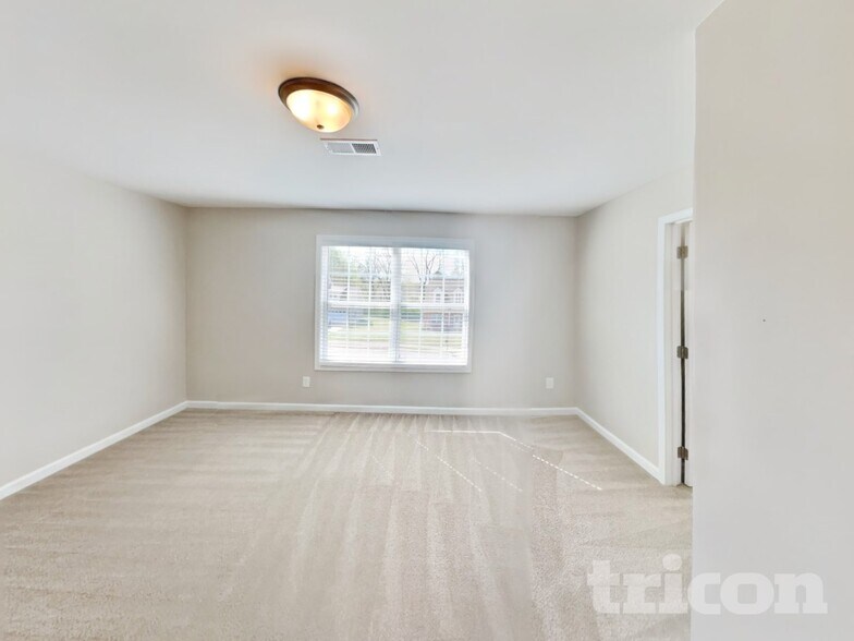 Building Photo - 938 Beverly Ct