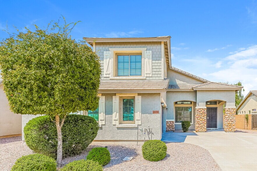 Primary Photo - 35350 N Bandolier Dr