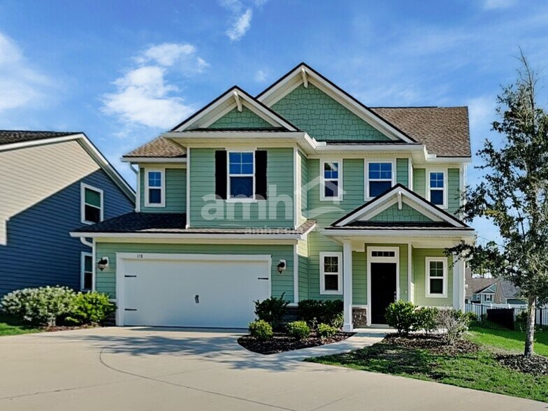 Primary Photo - 158 Opal Way