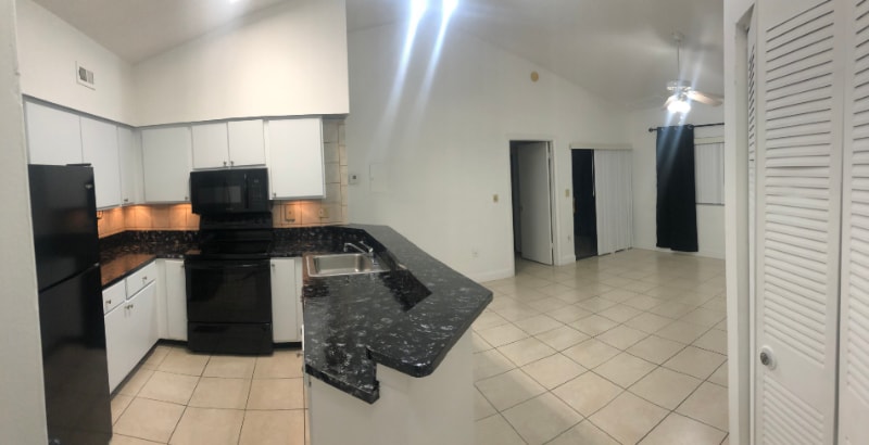 Building Photo - 2445 SW 18th Terrace