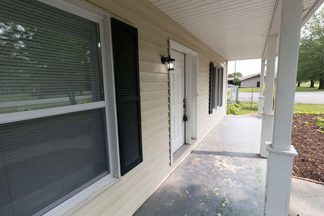 Building Photo - 4836 Meadow Lark Ln