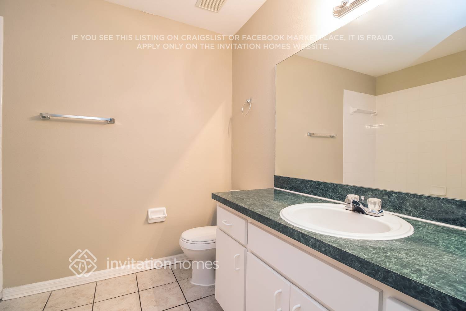 Building Photo - 12521 Dawn Vista Dr