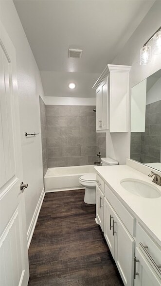 Building Photo - 8101 Scott Ln