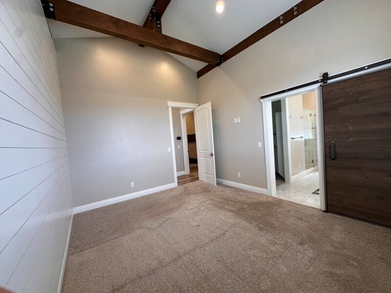 Building Photo - 1505 E 900 S