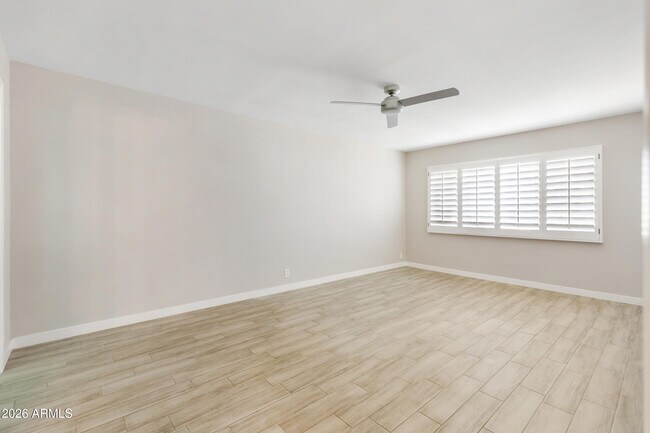 Building Photo - 7820 E Camelback Rd