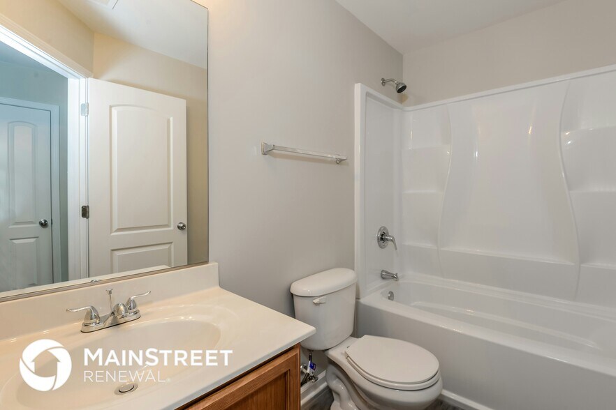 Building Photo - 3377 Tinley Park Dr