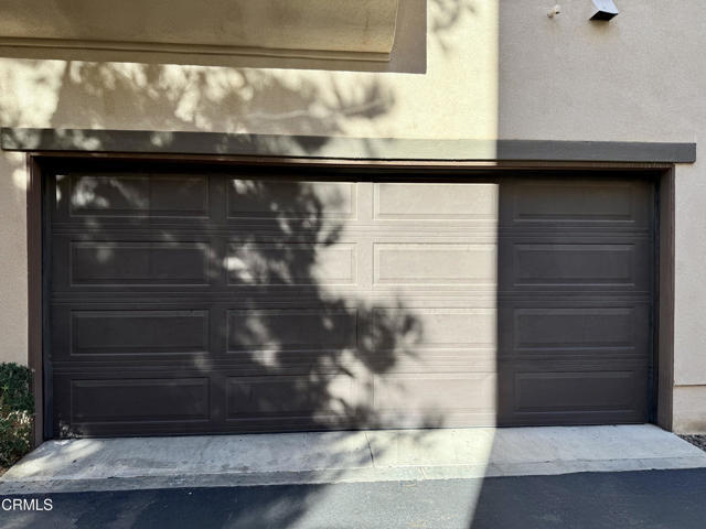 Building Photo - 629 W Foothill Blvd