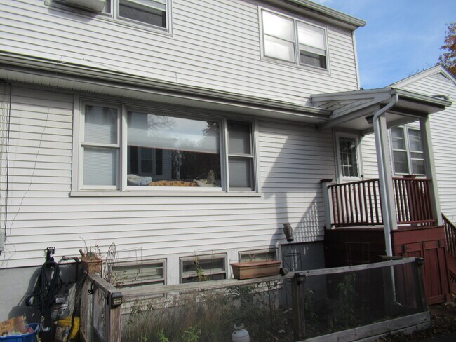 Primary Photo - 255 Fairfield Woods Rd