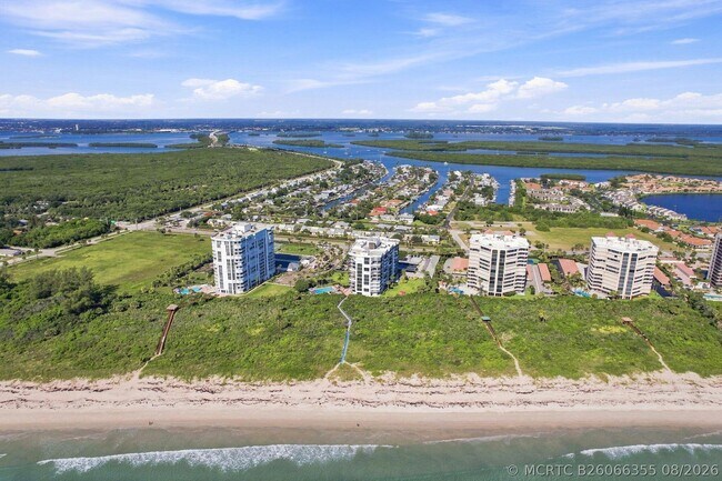 Building Photo - 2800 N Hwy A1A