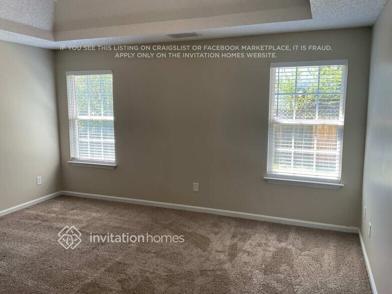 Building Photo - 2055 Registry Ct