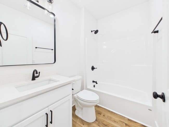 Building Photo - 333 Shoal River Dr