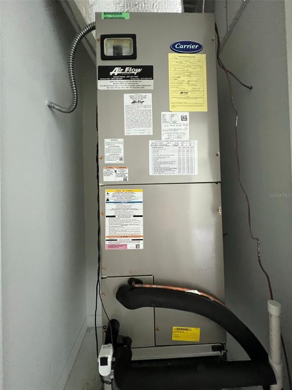 Building Photo - 545 Madison Dr