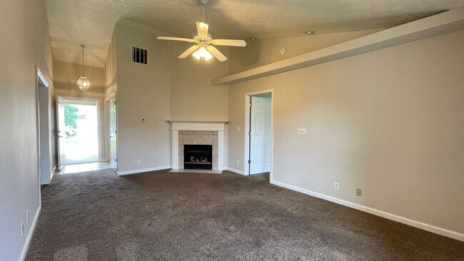 Building Photo - LINDBERG VILLAGE...Duplex