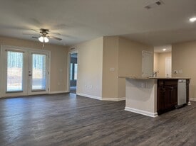 Building Photo - Sugar Creek Apartments