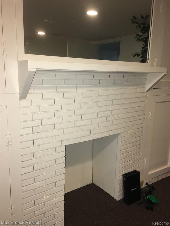 Building Photo - 1619 Poplar Ave