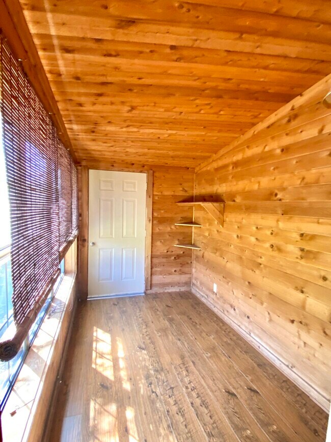 Building Photo - 4069 Christopher Ln