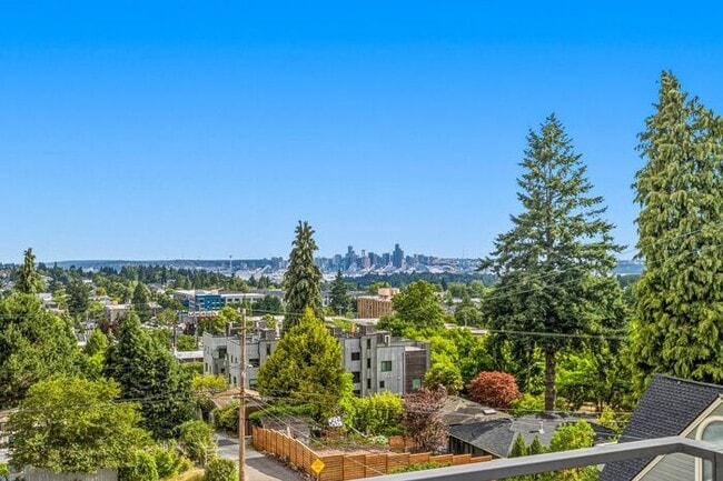 Building Photo - Air Conditioned Hilltop Gem w/ 360° Rooftop Ocean, Mountain and Skyline Views