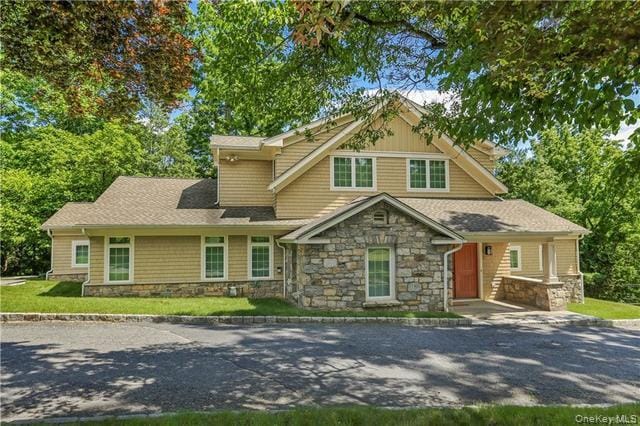 Building Photo - 4 Hardscrabble Rd