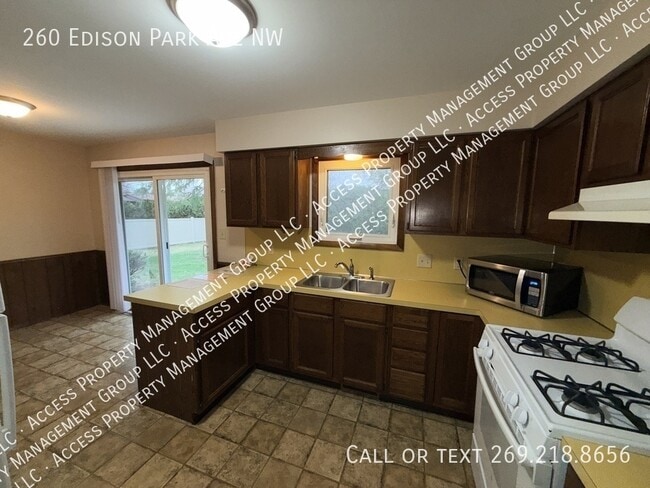 Building Photo - 260 Edison Park Ave NW