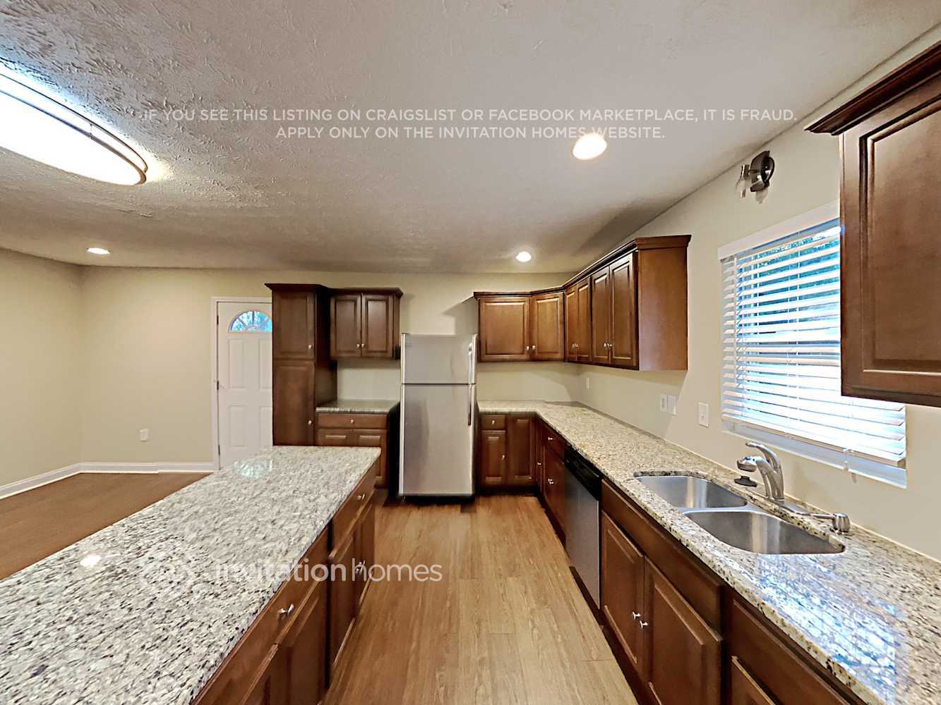 Building Photo - 1711 Donna Lynn Dr