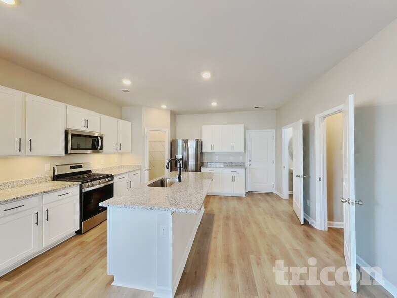 Building Photo - 1406 Ashfield Pl