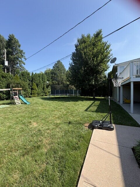 Building Photo - "Charming 4-Bedroom Lancaster Home with Granite Kitchen & Finished Basement Oasis!"