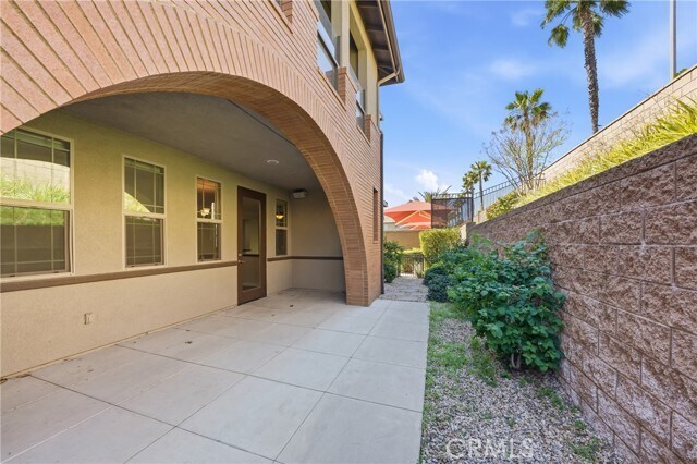 Building Photo - 12422 Benton Dr