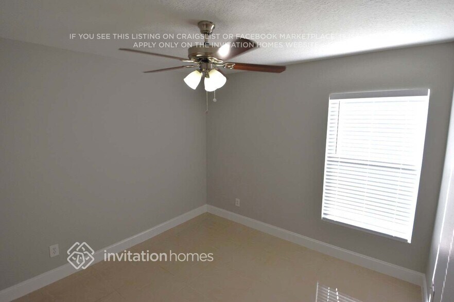 Building Photo - 3281 Falcon Point Dr