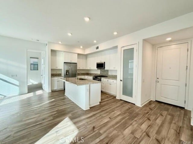 Building Photo - 27410 N Merlin Pl