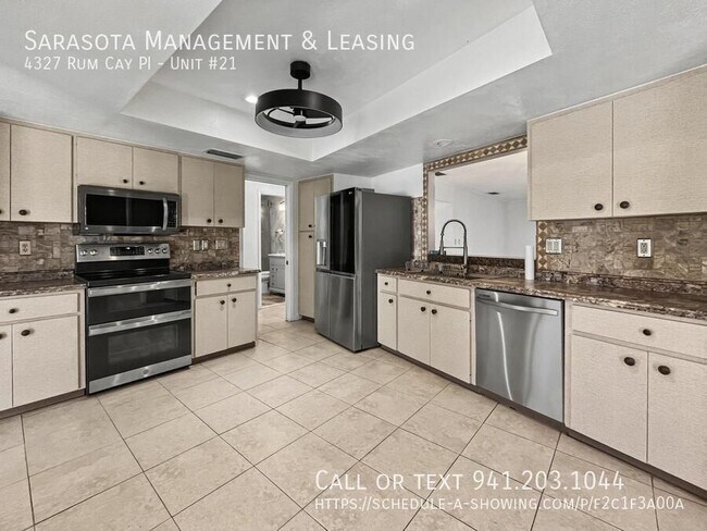 Building Photo - 4327 Rum Cay Pl